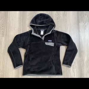 Patagonia Women’s Re-Tool Snap-T Fleece Pullover with Hood